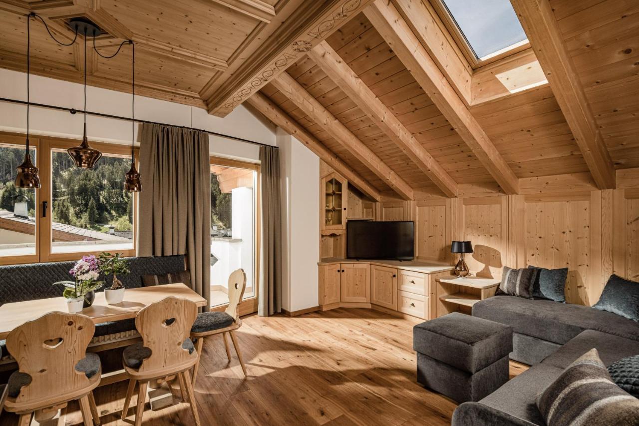 Apartments Belaval Santa Cristina Val Gardena Ngoại thất bức ảnh