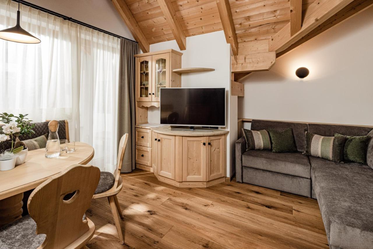 Apartments Belaval Santa Cristina Val Gardena Ngoại thất bức ảnh
